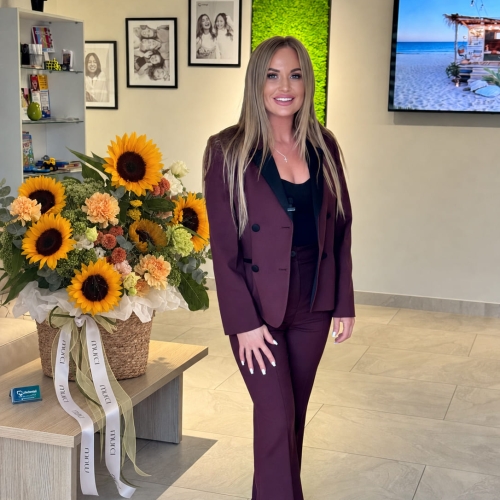 MURCI Chișinău: flori pentru clinica Life Dental
